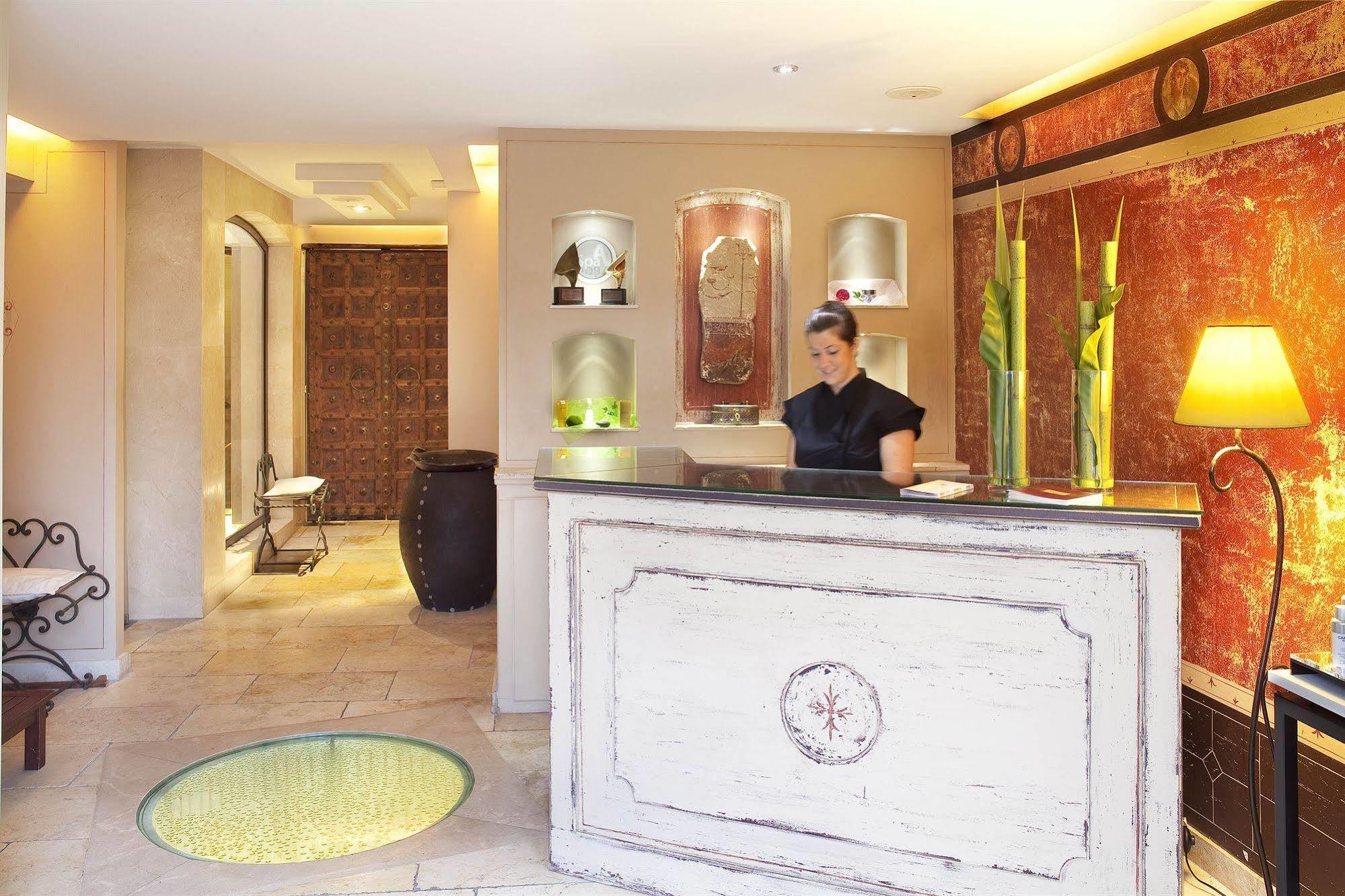 Maison Berard Hotel - Restaurant - Spa ลากาเดียร์-ดาซูร์ ภายนอก รูปภาพ